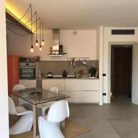 Appartement Loft Teatro Politeama - Intero In Centro Storico Con Vista *