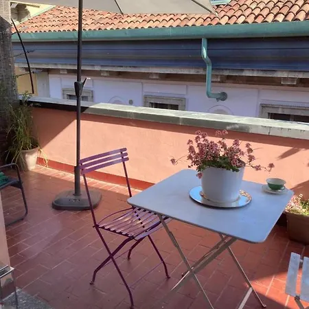 Loft Teatro Politeama - Intero In Centro Storico Con Vista Appartement